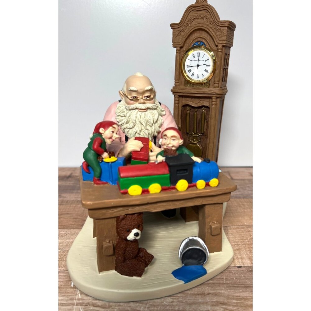 Howard Miller 1997 Limited Edition "Making Toys For Good Girls & Boys" Clock Fig